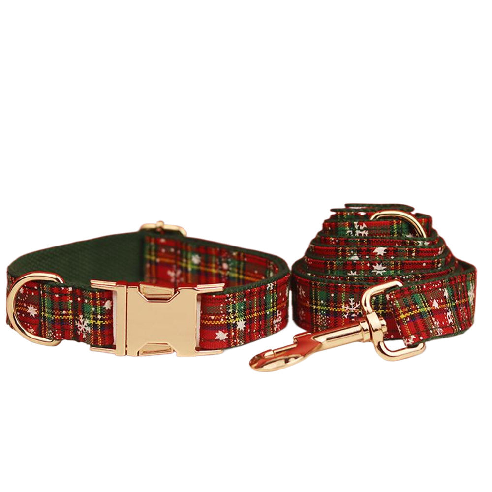 Green Background Christmas Pet Collar